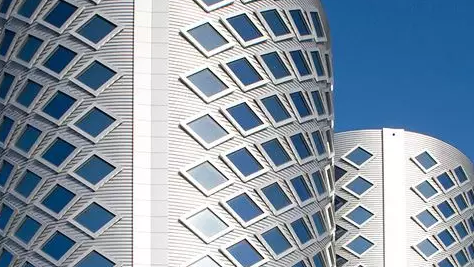 【案例賞析】鋁構(gòu)未來(lái)——鋁在綠色建筑中的優(yōu)勢(shì)應(yīng)用 【案例賞析】鋁構(gòu)未來(lái)——鋁在綠色建筑中的優(yōu)勢(shì)應(yīng)用